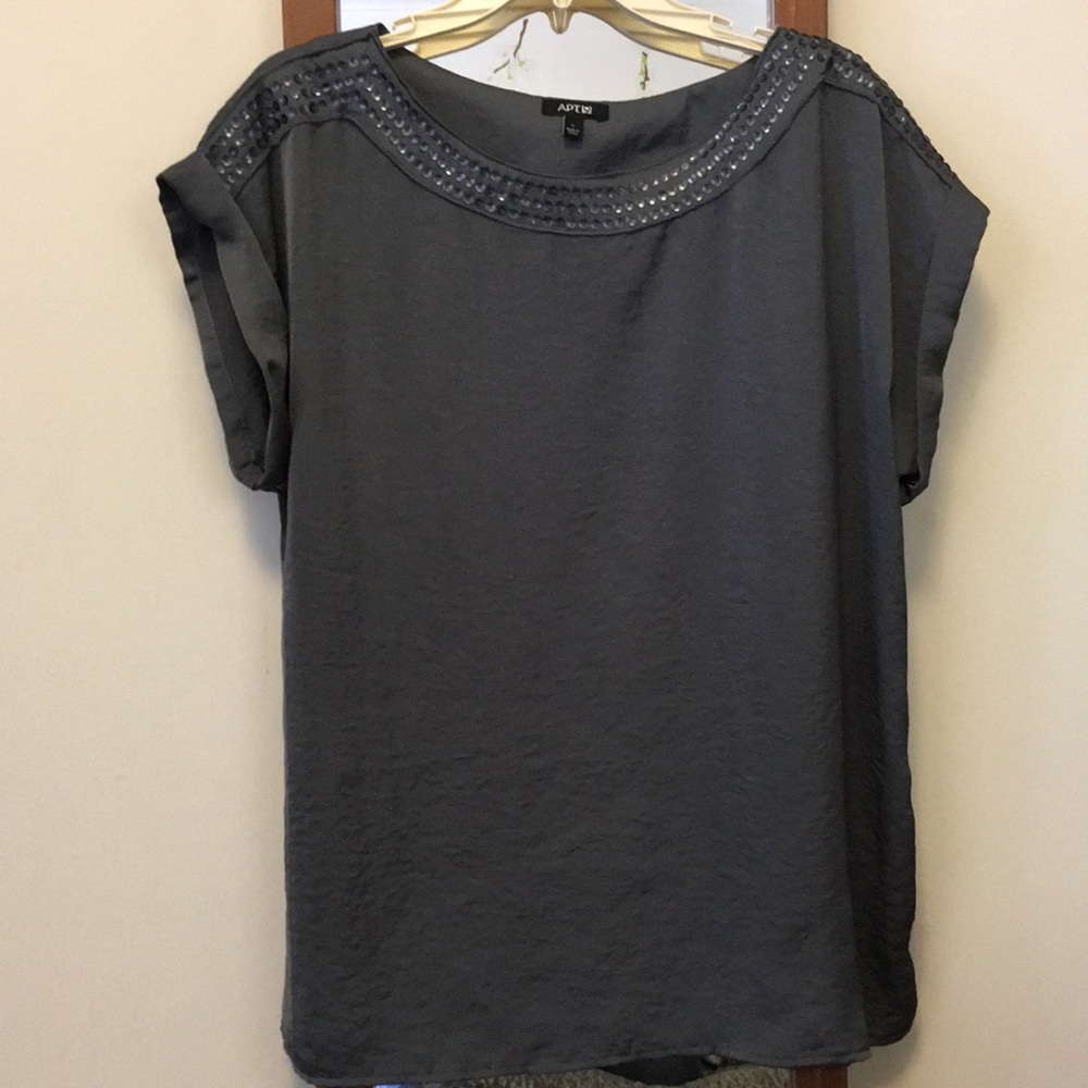 APT. 9 blouse size L
